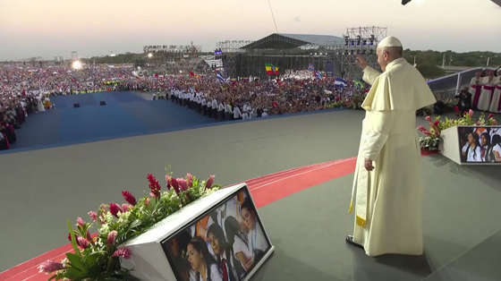 big-pope-gioi tre